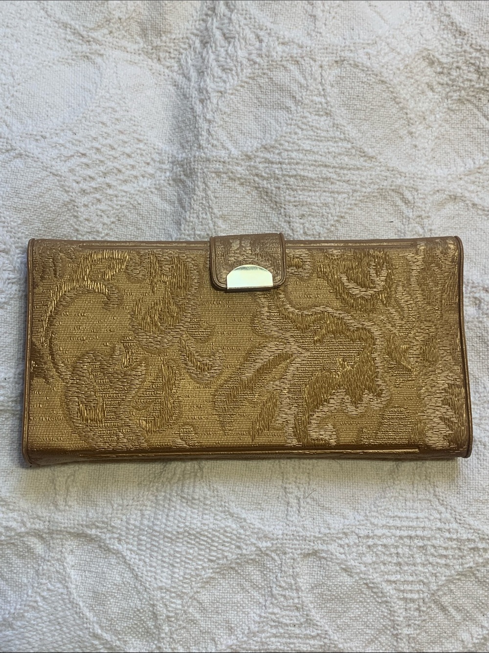 Vintage Gold Floral Brocade Tri-Fold Checkbook Walket